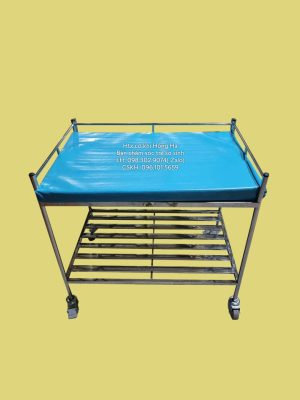 b&agrave;n đ&oacute;n trẻ sơ sinh, b&agrave;n chăn s&oacute;c trẻ sơ sinh inox, b&agrave;n đ&oacute;n trẻ inox. giường sơ sinh, giường chăm s&oacute;c trẻ sơ sinh inox